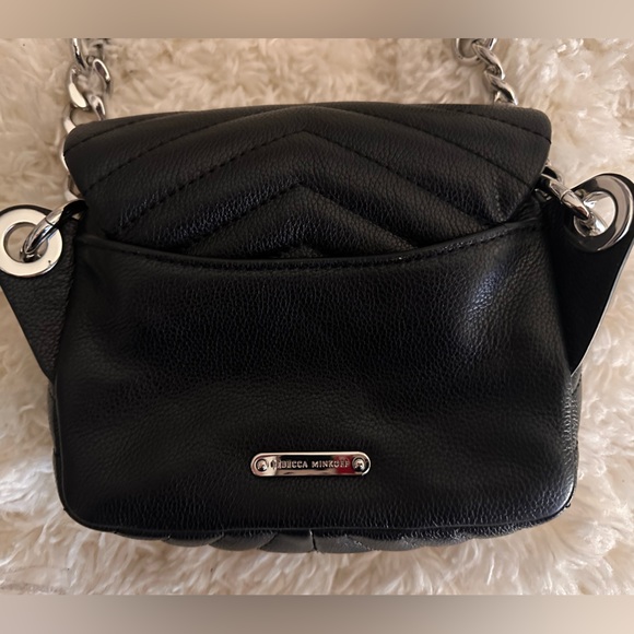 NWT ~ Rebecca Minkoff Chain Belt Bag 🖤🩶 - Picture 3 of 6